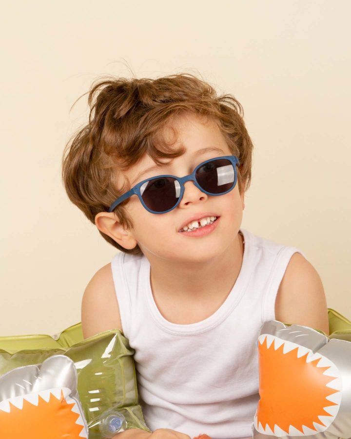Ki et la Sunglasses - Wazz(Not available for toy Library)