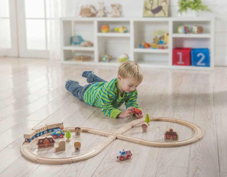 EverEarth - Figure 8 Train Set (3 Credits/玩具代金)