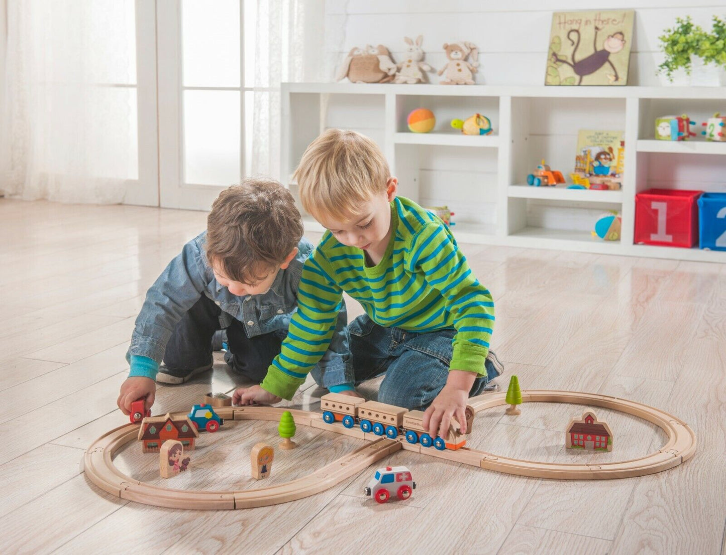 EverEarth - Figure 8 Train Set (3 Credits/玩具代金)