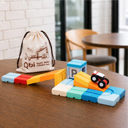 Qbi - 輕巧隨行組  (not available for Toy library)
