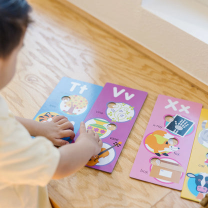 Melissa & Doug - Poke-a-Dot Alphabet Learning Cards (2 credits 2個玩具代金)(Toy Library Only)