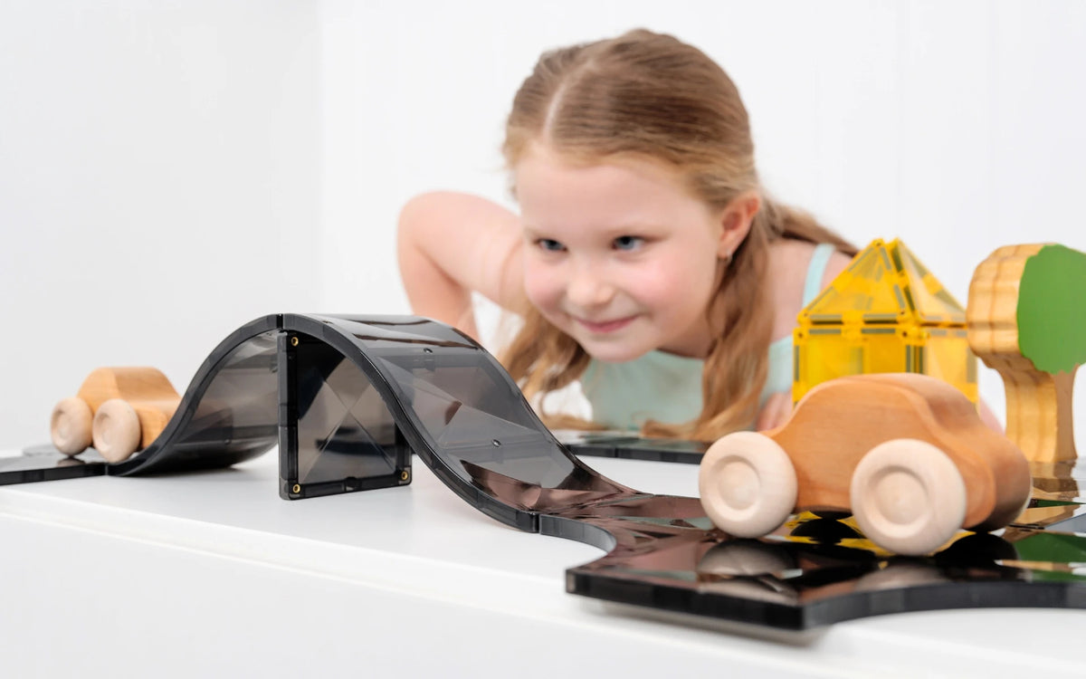 Connetix-Creative Roads Pack 48 pc  (not available for Toy library)